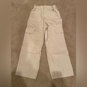 H&M Girls size 8 Light Beige Cargo Pants